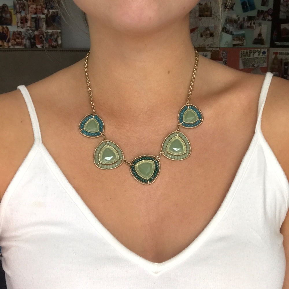 Statement necklace